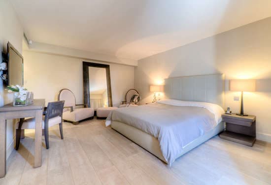 5 Bedroom Villa For Sale Cannes Californie Lp01005 1ca7e12b2b127700.jpg